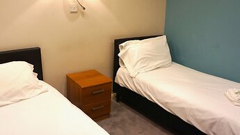 OYO Oban Hotel
