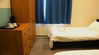 OYO Oban Hotel