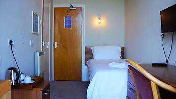 OYO Oban Hotel
