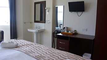 OYO Oban Hotel