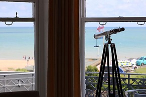 OYO Oban Hotel