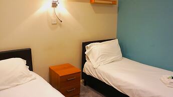 OYO Oban Hotel