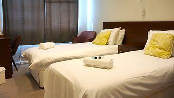 OYO Oban Hotel