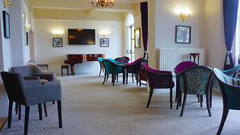 OYO Oban Hotel