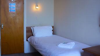 OYO Oban Hotel