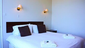 OYO Oban Hotel