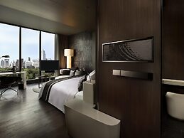 SO/ Bangkok
