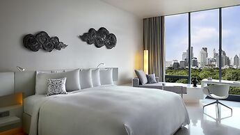 SO/ Bangkok