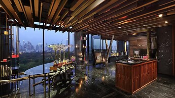 SO/ Bangkok