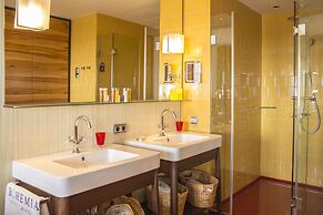 Bohemia Suites & Spa - Adults only