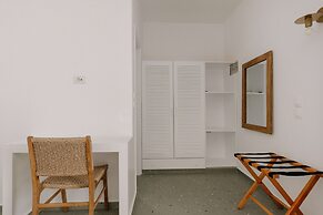 Pnoi Hotel