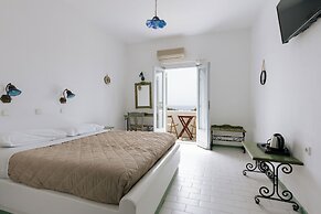 Pnoi Hotel