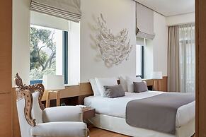 Avra City Boutique Hotel