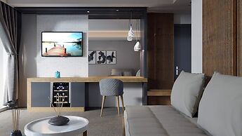 Colonides Beach Hotel