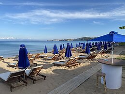 Colonides Beach Hotel