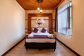 Bacchus Pension