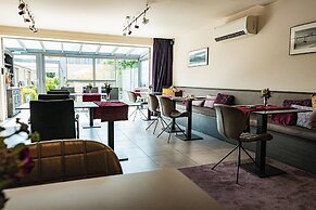 Abalona Hotel & Apartments