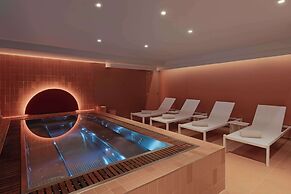 DoubleTree by Hilton Lyon Eurexpo & Spa