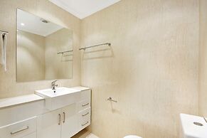 South Pacific Apartments Port Macquarie