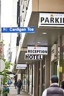 Arrow on Swanston