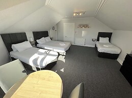 Lost Guest House - Aberdeen
