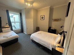 Lost Guest House - Aberdeen