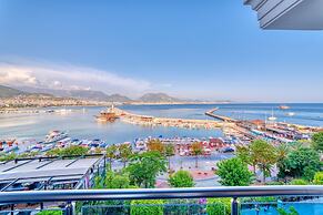 Numa Port Hotel