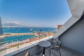 Numa Port Hotel
