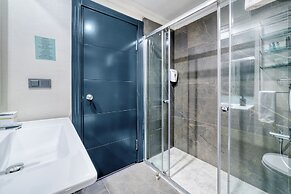Numa Port Hotel