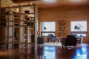 Noi Puma Lodge