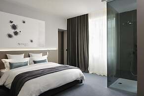 Hotel Cubo