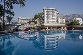 Fore Resort & Spa