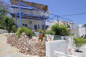 Paradis Studios