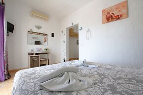 Paradis Studios