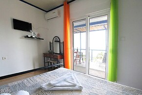 Paradis Studios