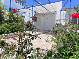 Paradis Studios
