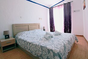 Paradis Studios