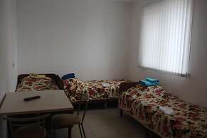 9 May Hotel