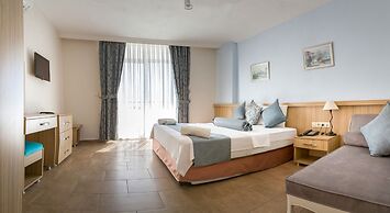 Ponz Boutique Hotel
