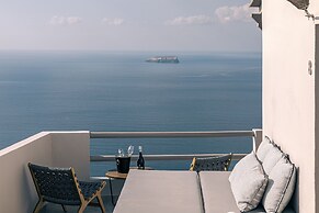 Grand View