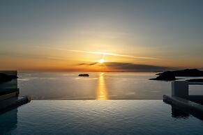 Grand View