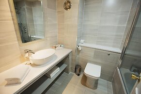 Anner Hotel