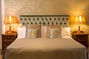 Anner Hotel