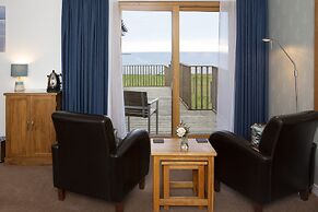Broad Bay House