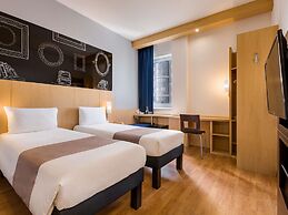 ibis Kyiv City Center