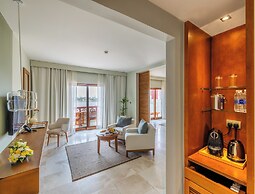 Sifawy Boutique Hotel