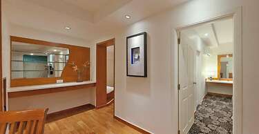 Melange Luxury Service Apartment