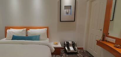 Melange Luxury Service Apartment