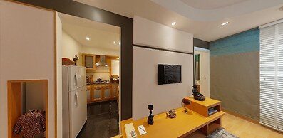 Melange Luxury Service Apartment