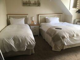 Elmdon Lodge